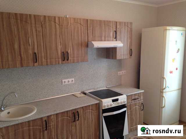 2-комнатная квартира, 63 м², 13/17 эт. в аренду на длительный срок в Серпухове Серпухов - изображение 1