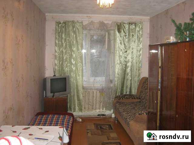 Комната 16 м² в 4-ком. кв., 3/3 эт. в аренду на длительный срок на Лугах Луга - изображение 1