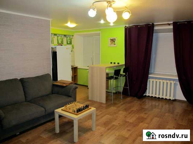 2-комнатная квартира, 42 м², 1/5 эт. в аренду посуточно в Тольятти Тольятти - изображение 1