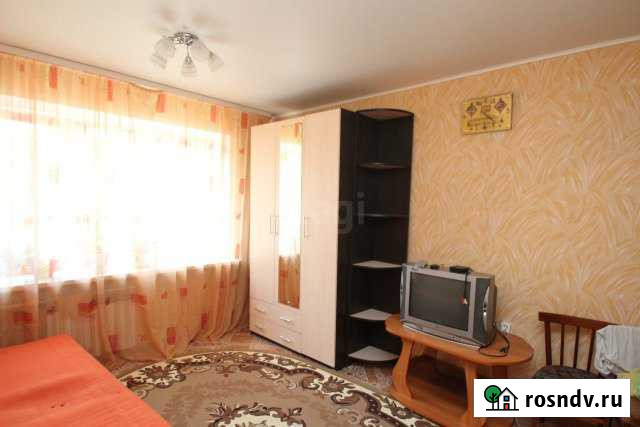 Комната 18 м² в 1-ком. кв., 5/5 эт. в аренду на длительный срок в Тюмени Тюмень - изображение 1