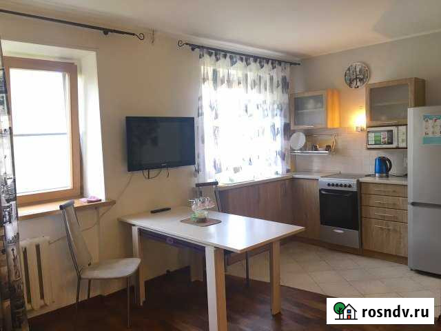 2-комнатная квартира, 44 м², 4/5 эт. в аренду посуточно в Назарово Назарово - изображение 1