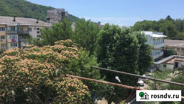 3-комнатная квартира, 60 м², 5/5 эт. на продажу в Небуге Небуг - изображение 1