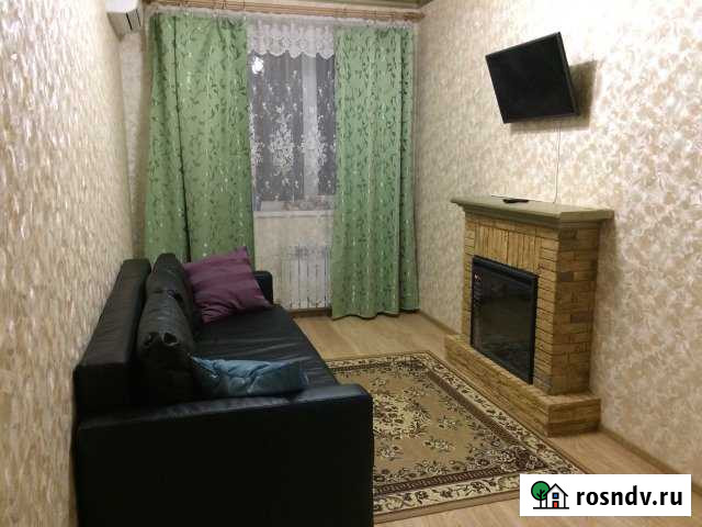 1-комнатная квартира, 26 м², 3/3 эт. в аренду посуточно в Азове Азов - изображение 1