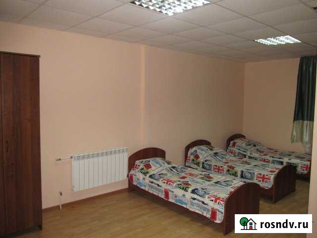 Комната 36 м² в 7-ком. кв., 1/2 эт. в аренду посуточно в Лянторе Лянтор - изображение 1