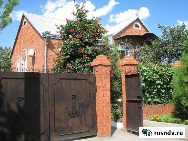 Коттедж 300 м² на участке 12 сот. на продажу в Цимлянске Цимлянск - изображение 1