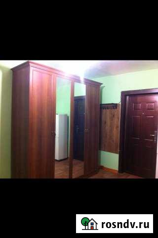 Комната 13 м² в 4-ком. кв., 3/5 эт. в аренду на длительный срок в Ангарске Ангарск - изображение 1