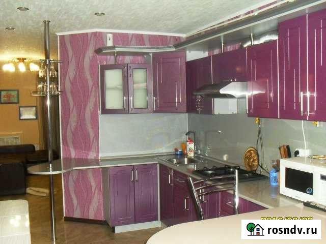 2-комнатная квартира, 60 м², 1/5 эт. в аренду посуточно в Ульяновске Ульяновск - изображение 1