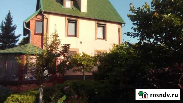 Дом 105 м² на участке 4 сот. в аренду посуточно в Зеленоградске Зеленоградск - изображение 1