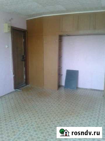 Комната 18 м² в 1-ком. кв., 2/5 эт. на продажу в Троицке Челябинской области Троицк - изображение 1
