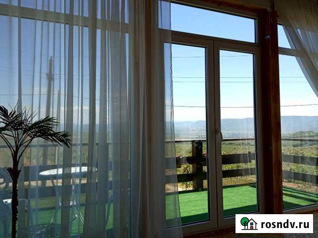 Коттедж 120 м² на участке 7 сот. в аренду посуточно в Севастополе Севастополь - изображение 1