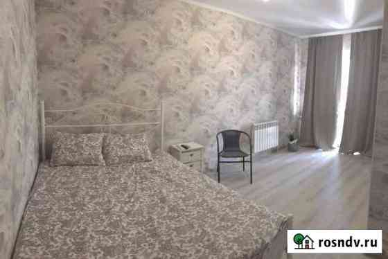 1-комнатная квартира, 40 м², 3/4 эт. в аренду посуточно в Новочеркасске Новочеркасск