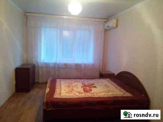 Комната 18 м² в 1-ком. кв., 1/4 эт. в аренду на длительный срок в Таганроге Таганрог
