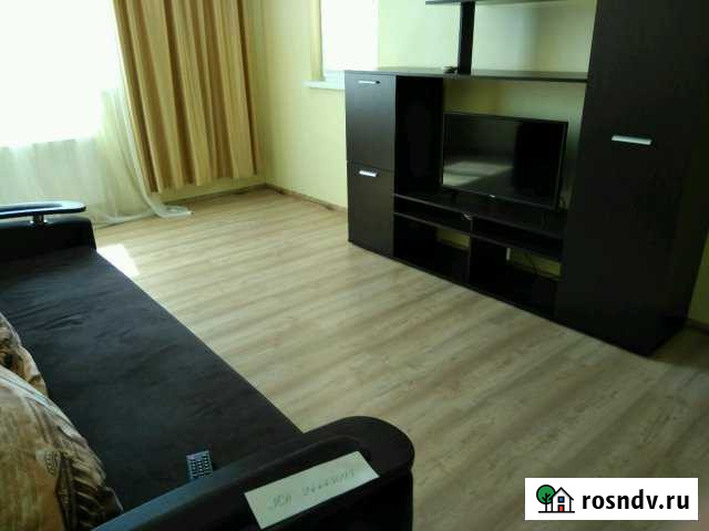 1-комнатная квартира, 44 м², 1/3 эт. в аренду посуточно в Дивноморском Дивноморское - изображение 1