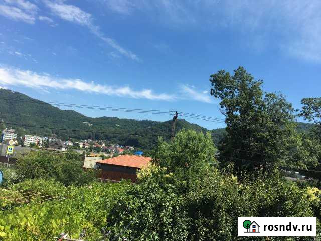 Комната 12 м² в 4-ком. кв., 1/2 эт. в аренду посуточно в Агое Агой - изображение 1