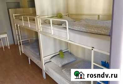 Комната 25 м² в 4-ком. кв., 2/2 эт. в аренду посуточно в Тимашевске Тимашевск - изображение 1