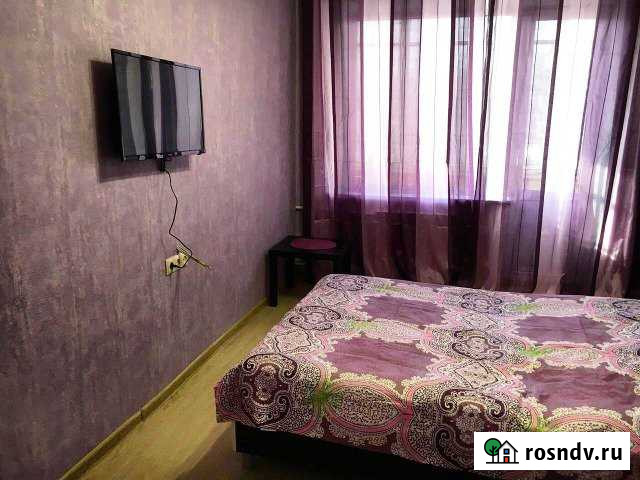 2-комнатная квартира, 60 м², 2/5 эт. в аренду посуточно в Новокуйбышевске Новокуйбышевск - изображение 1