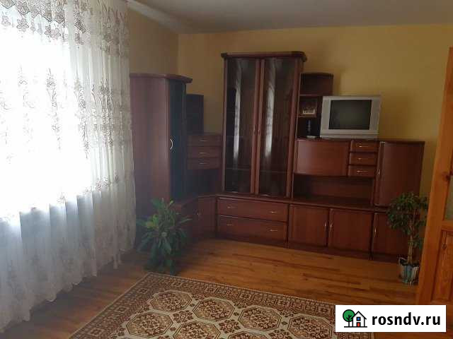 2-комнатная квартира, 65 м², 1/7 эт. в аренду посуточно в Ливнах Ливны - изображение 1