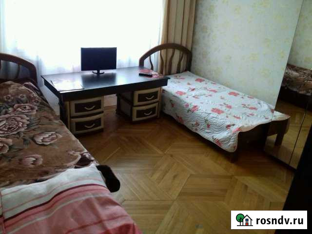 Комната 16 м² в 3-ком. кв., 4/9 эт. в аренду на длительный срок в Новороссийске Новороссийск - изображение 1