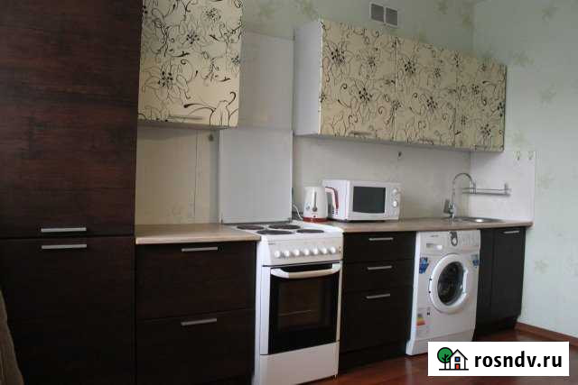 1-комнатная квартира, 40 м², 2/5 эт. в аренду посуточно в Губкинском Губкинский - изображение 1