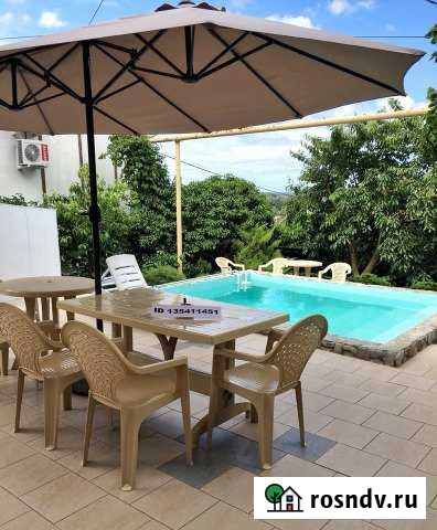 Дом 70 м² на участке 3 сот. в аренду посуточно в Дивноморском Дивноморское - изображение 1