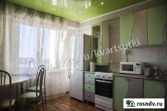 2-комнатная квартира, 58 м², 10/15 эт. в аренду посуточно в Кирове Киров