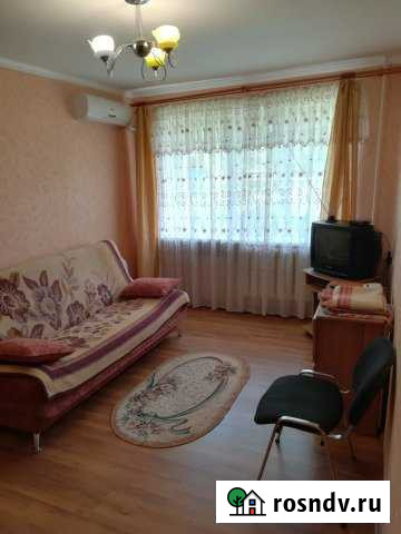 2-комнатная квартира, 48 м², 1/4 эт. в аренду посуточно в Знаменске Астраханской области Знаменск - изображение 1