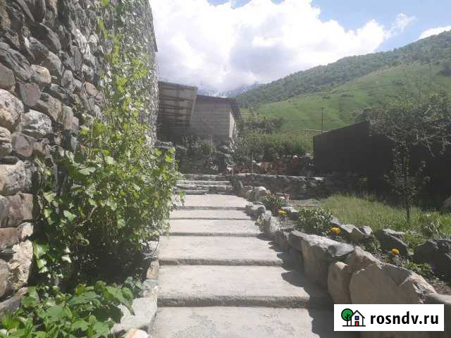 Дача 100 м² на участке 3 сот. в аренду посуточно в Алагире Алагир - изображение 1