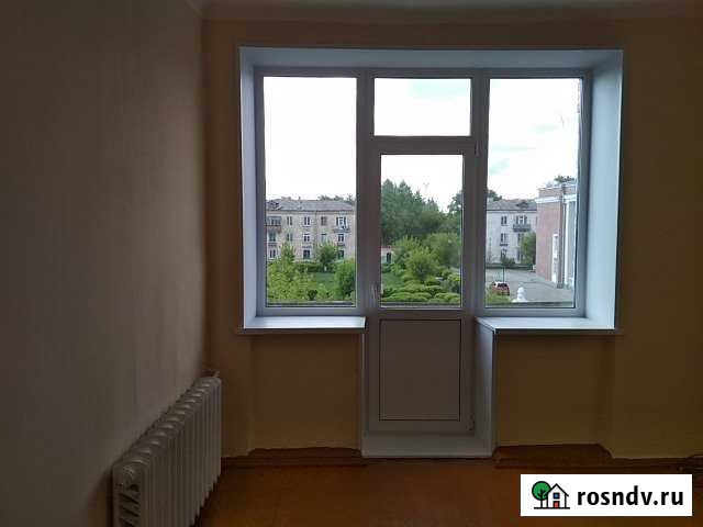 3-комнатная квартира, 60 м², 3/3 эт. на продажу в Еманжелинске Еманжелинск - изображение 1