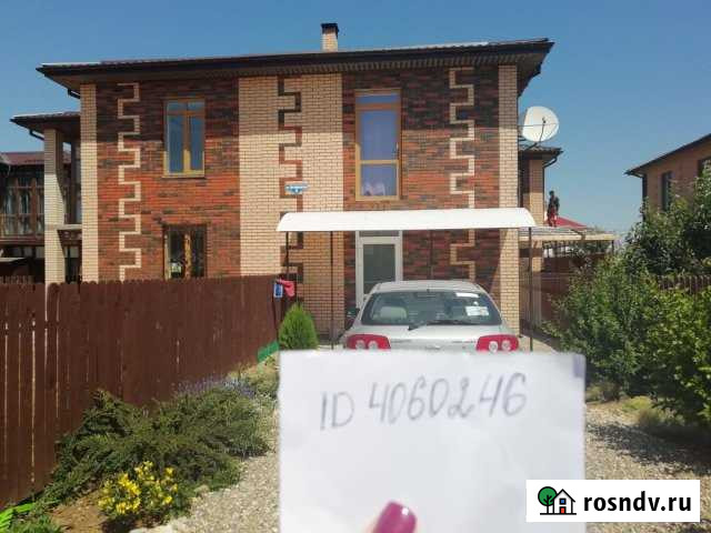 Таунхаус 60 м² на участке 1 сот. в аренду посуточно в Витязево Витязево - изображение 1