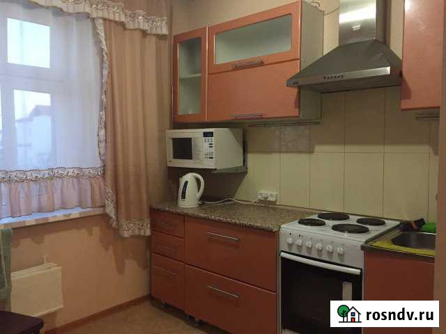 1-комнатная квартира, 36 м², 3/5 эт. в аренду посуточно в Ноябрьске Ноябрьск - изображение 1