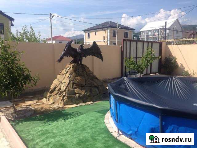 Дом 115 м² на участке 4 сот. в аренду посуточно в Кабардинке Кабардинка - изображение 1