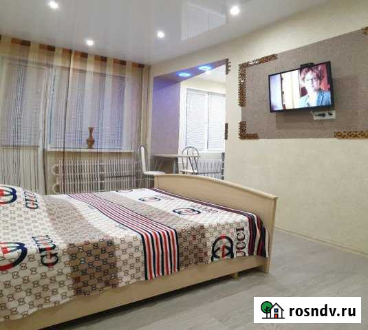 Квартира-студия, 32 м², 2/5 эт. в аренду посуточно в Волгограде Волгоград - изображение 1