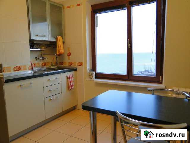 1-комнатная квартира, 46 м², 9/9 эт. в аренду посуточно в Гаспре Гаспра - изображение 1