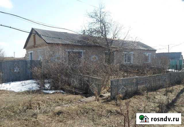 4-комнатная квартира, 60 м², 1/1 эт. на продажу в Октябрьском Челябинской области Октябрьское - изображение 1