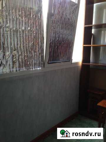 1-комнатная квартира, 33 м², 1/3 эт. в аренду на длительный срок в Шахтах Шахты - изображение 1