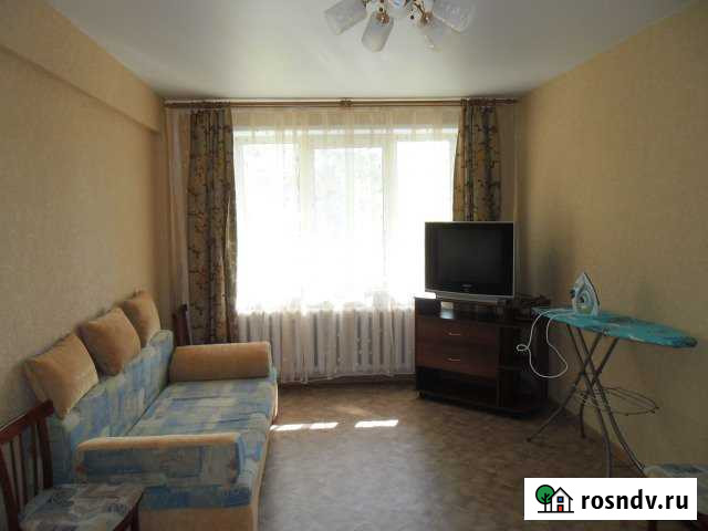 1-комнатная квартира, 35 м², 1/5 эт. в аренду посуточно в Саянске Саянск - изображение 1