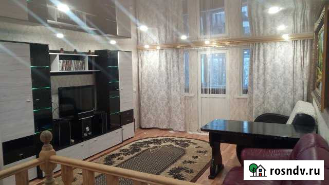 Дом 100 м² на участке 6 сот. в аренду посуточно в Екатеринбурге Екатеринбург - изображение 1