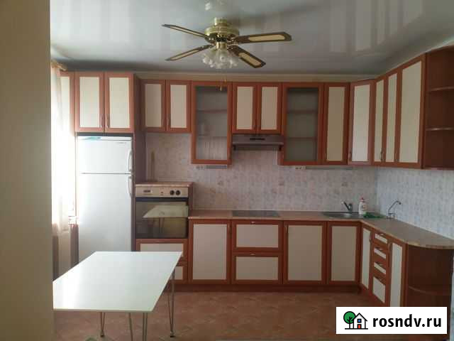 2-комнатная квартира, 67 м², 3/5 эт. в аренду на длительный срок в Петрозаводске Петрозаводск - изображение 1