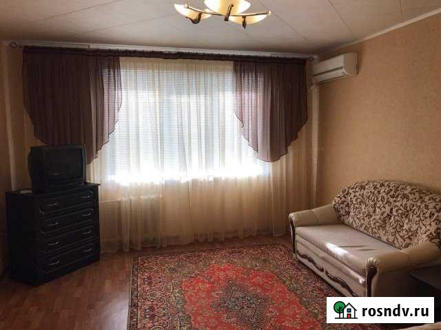 1-комнатная квартира, 41 м², 5/9 эт. в аренду посуточно в Балаково Балаково - изображение 1