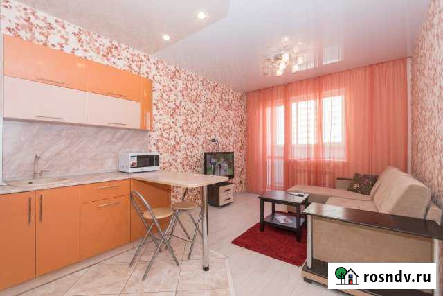 3-комнатная квартира, 55 м², 4/16 эт. в аренду посуточно в Новосибирске Новосибирск - изображение 1