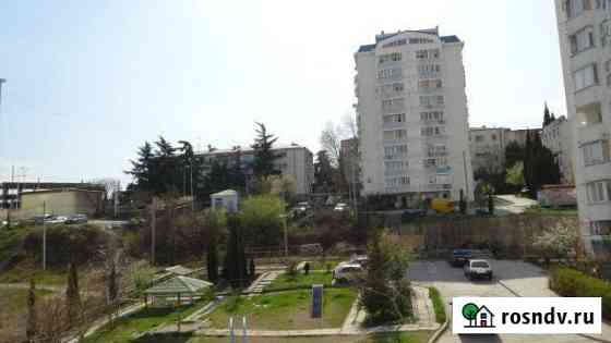 3-комнатная квартира, 67 м², 3/9 эт. на продажу в Алуште Алушта