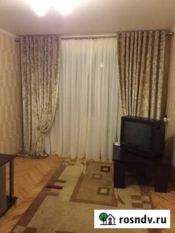 3-комнатная квартира, 60 м², 3/4 эт. в аренду посуточно в Железноводске Железноводск - изображение 1