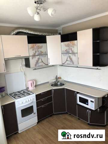 1-комнатная квартира, 33 м², 8/9 эт. в аренду посуточно в Новочебоксарске Новочебоксарск - изображение 1