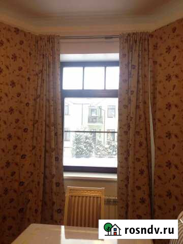 Таунхаус 154 м² на участке 1 сот. в аренду на длительный срок в Санкт-Петербурге Санкт-Петербург - изображение 1