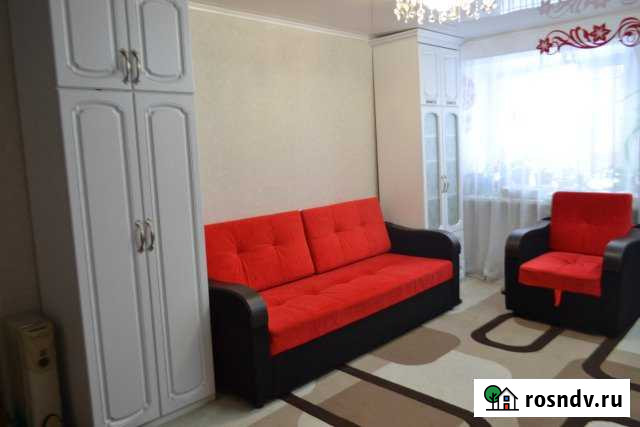 3-комнатная квартира, 56 м², 1/5 эт. в аренду посуточно в Яровом Яровое - изображение 1