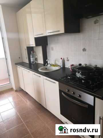 1-комнатная квартира, 50 м², 3/6 эт. на продажу в Феодосии Феодосия - изображение 1