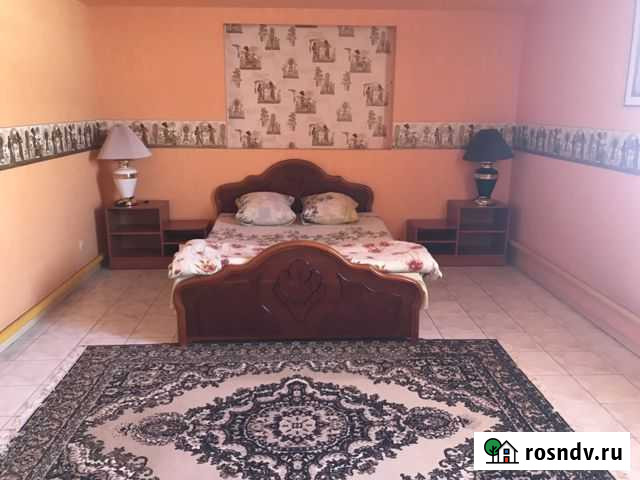 4-комнатная квартира, 70 м², 2/3 эт. в аренду на длительный срок в Приморско-Ахтарске Приморско-Ахтарск - изображение 1