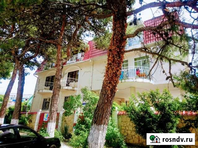 Гостиница на 9 номеров + дом в центре Геленджик - изображение 1