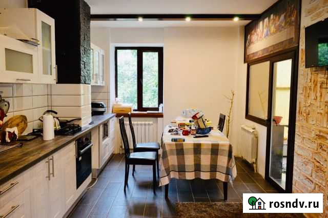 Дом 396 м² на участке 14 сот. на продажу в Воскресенском Московской области Воскресенское - изображение 1