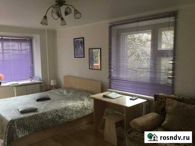 2-комнатная квартира, 45 м², 3/5 эт. в аренду посуточно в Магнитогорске Магнитогорск - изображение 1